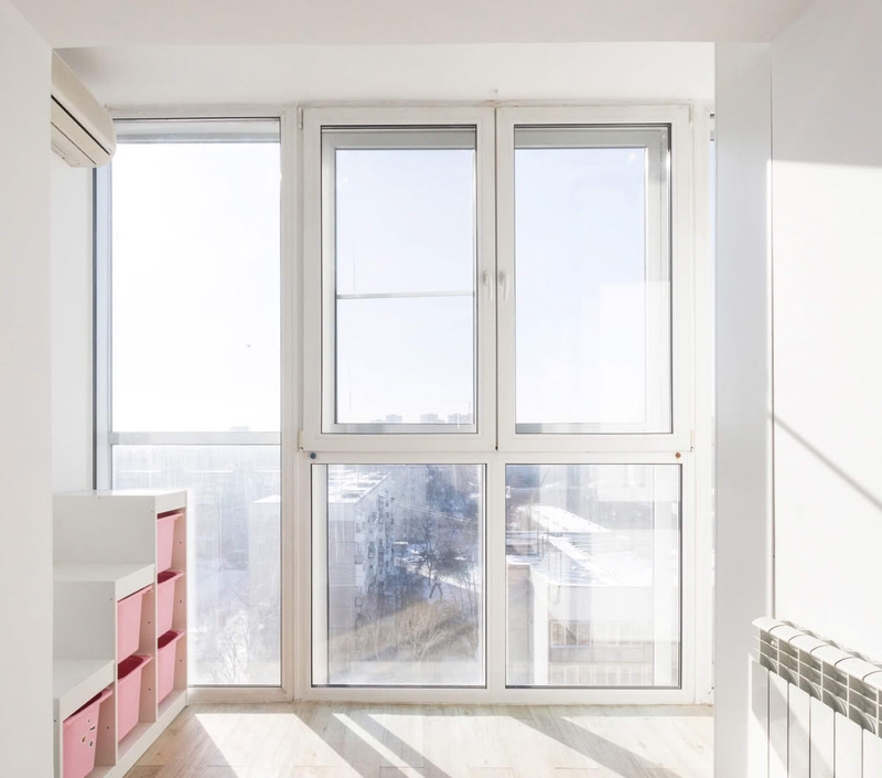 Фото: окна балконов © roto
